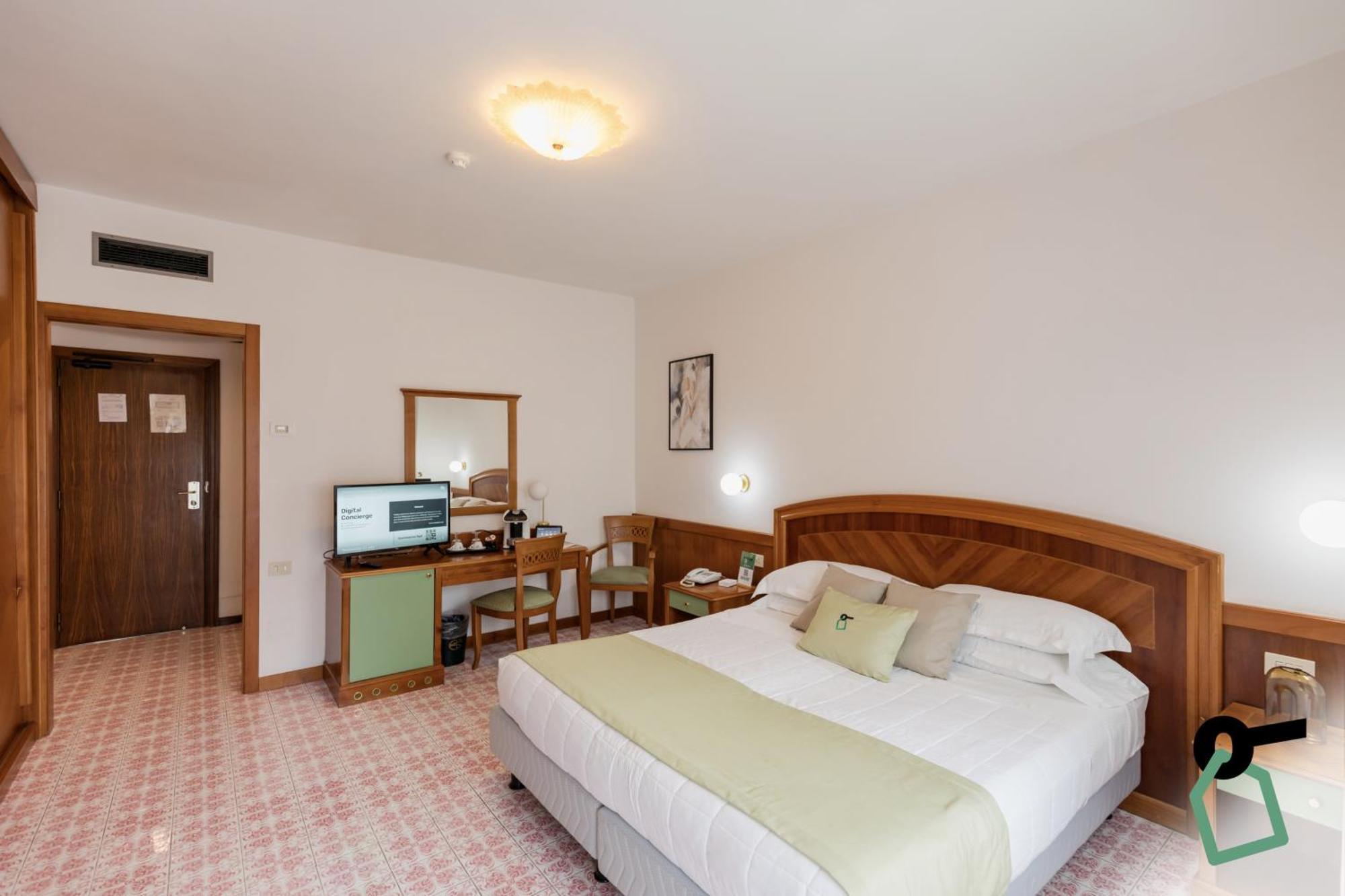 Hotiday Room Collection - Sorrento Luaran gambar